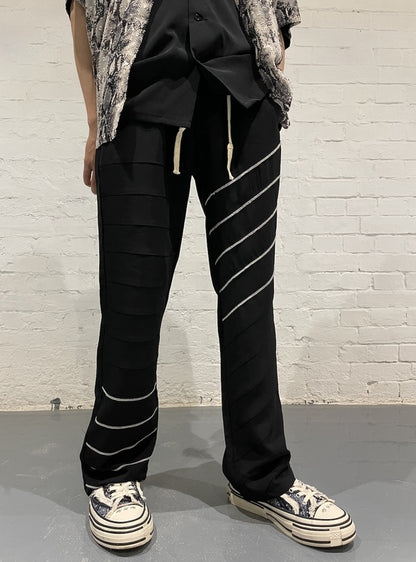 Micro-flare Look Thin Drape Mopping Trousers