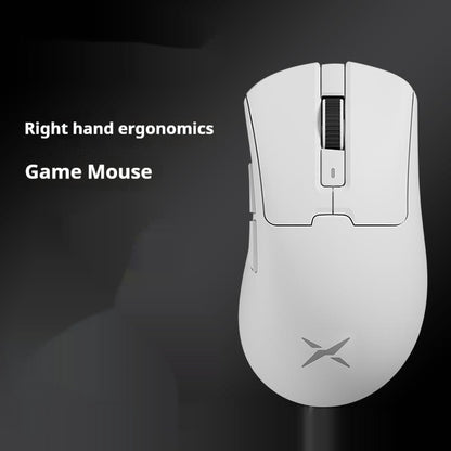 M900 Gaming Mouse For E-sports Wireless 8K Return 3395 Right Hand Ergonomic Lightweight Mouse
