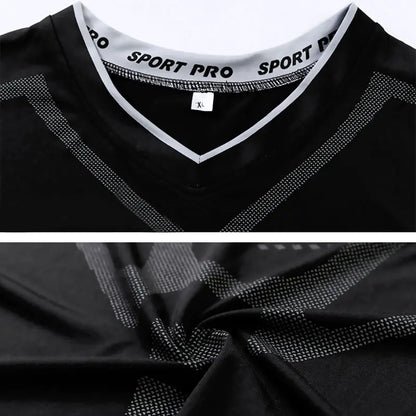 2021 Men's Fitted Sports T-Shirt for Gym and Running