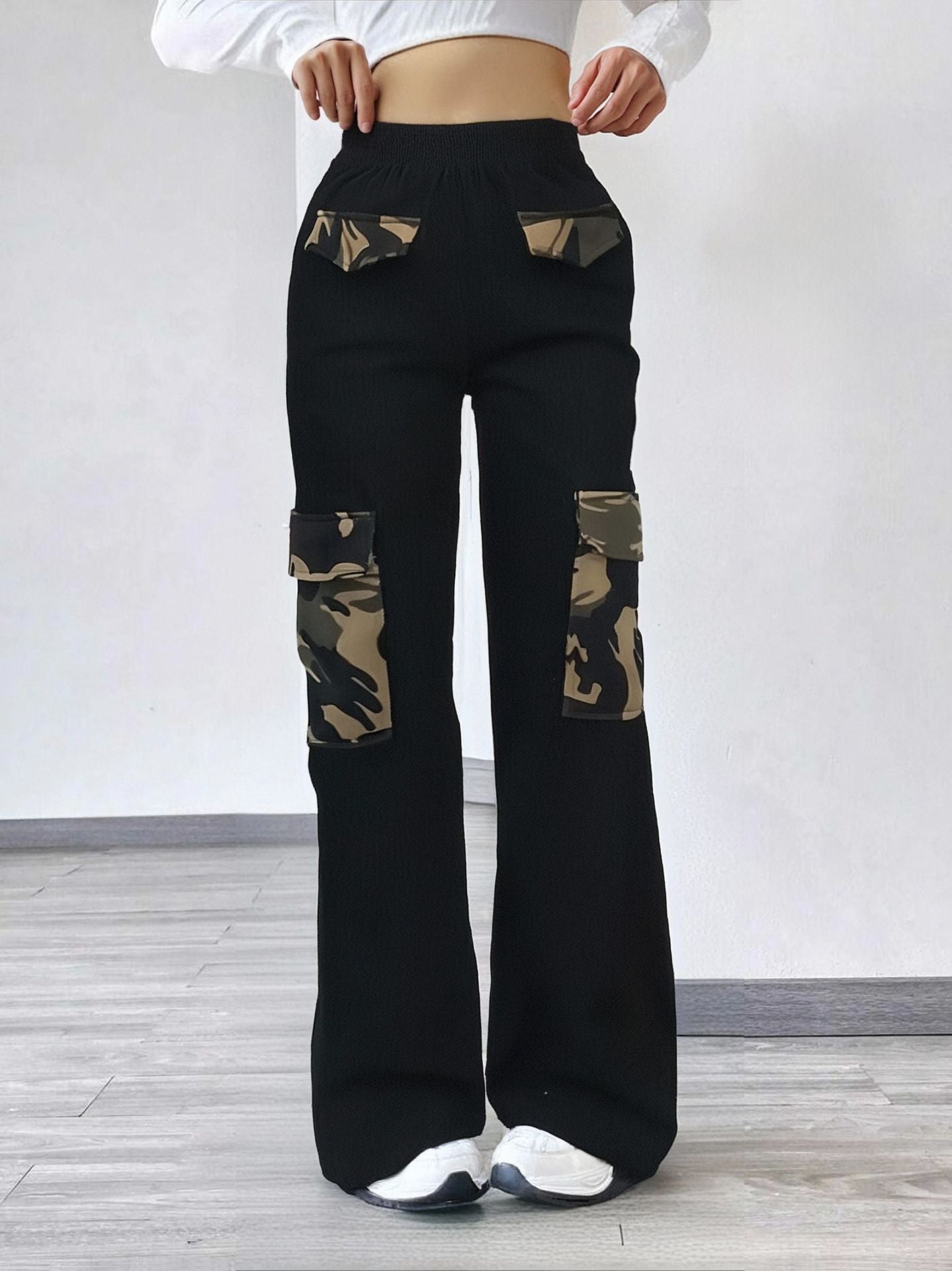 High Street Fashionable Overalls Pocket Camouflage Stitching Trousers